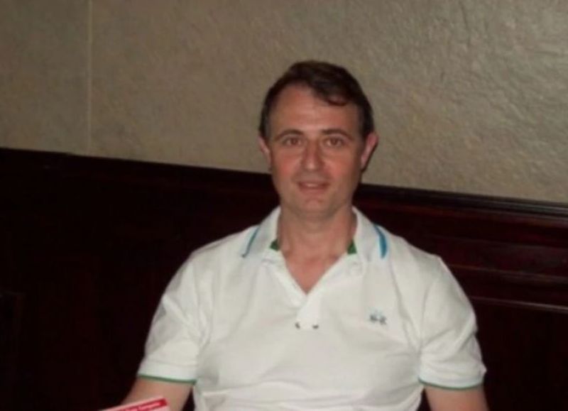 Fabio Fernandez, integrante del Grupo Champagne y operador del juego.