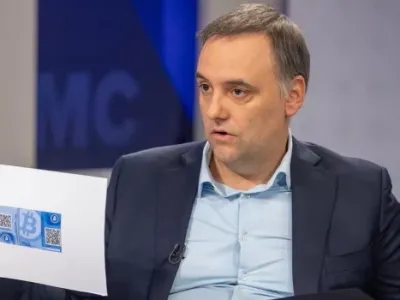 Manuel Adorni present&oacute; un escrito de 78 p&aacute;ginas para justificar su patrimonio ante la Justicia
