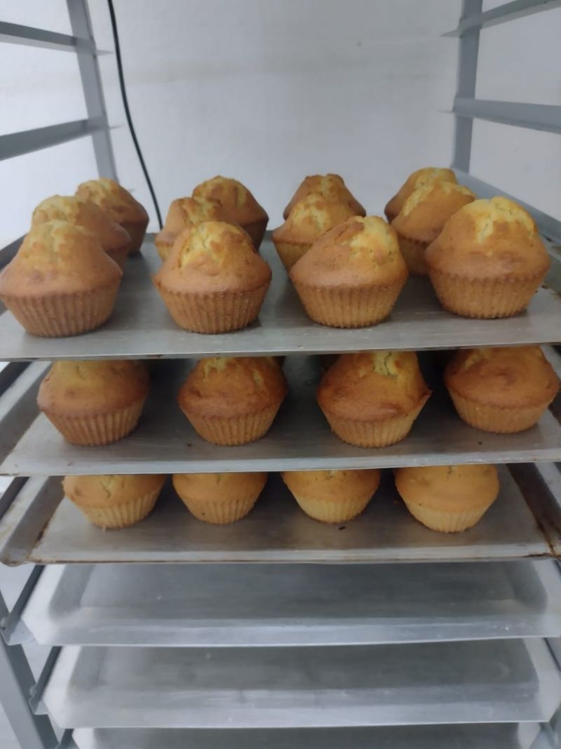 Durante años se desempeñó en diversos roles: elaborando canastas de pan artesanal para locales gastronómicos.