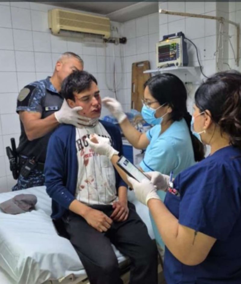 En cuando a los agresores, no fueron detenidos y se inició una investigación.