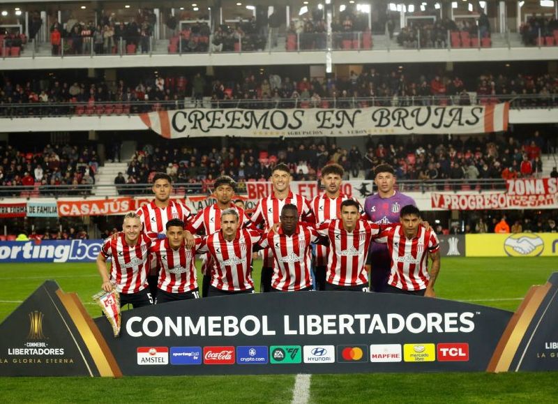 Cetré y Giménez sellan la victoria en un emotivo partido