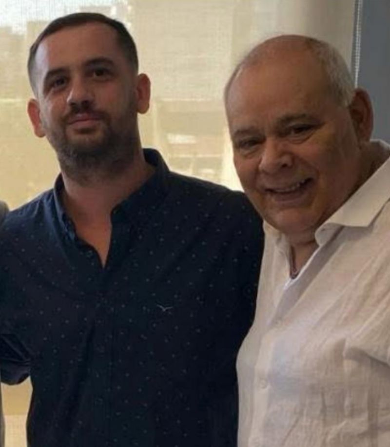 El referente de la Juventud de APeBo Pedro Rubeo, junto a el vicepresidente de Principios y Valores e secretario General del Sindicato del Vidrio, Horacio Valdez.