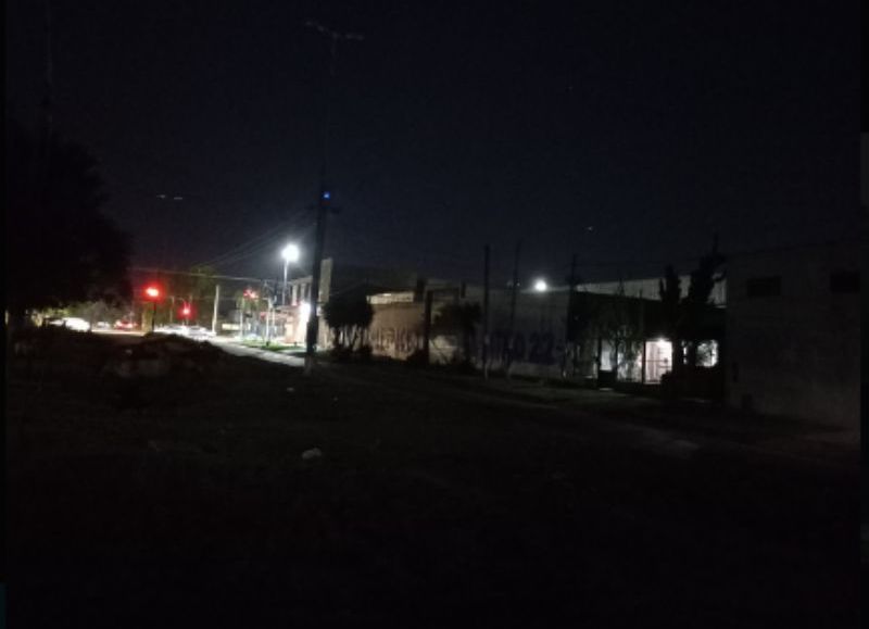 La situación de la Plaza "Diego Armando Maradona" se ha convertido en un símbolo de la desidia que muchos vecinos sienten en torno a la gestión de los espacios públicos en la ciudad.